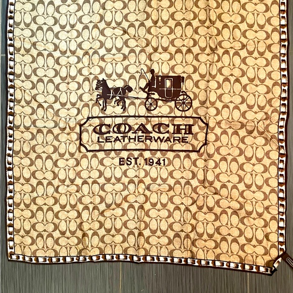 Coach scarf - Picture 2 of 4